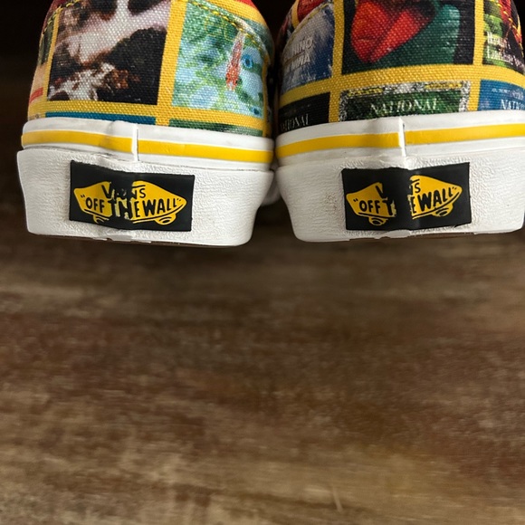 Limited edition, National Geographic vans - Picture 4 of 6